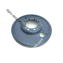 Щит тормоза 151.38.050 старого образца моста ЛКМЗ трактора Т-151