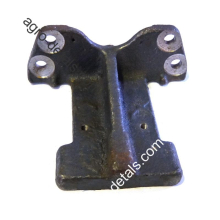 Кронштейн 150.37.487 крепления заднего картера коробки передач Т-150