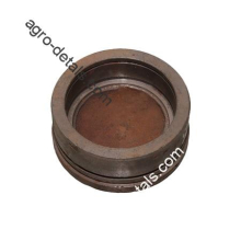 Стакан 77.52.235 подшипника 407 вала резервных скоростей реверс редуктора трактора ДТ 75