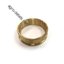 Втулка 77.38.299 бронзовая с буртиком стакана подшипника солнечной шестерни конечной передачи трактора ДТ-75