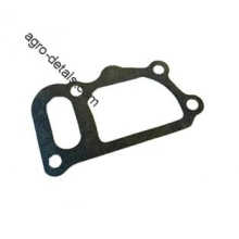 Прокладка СМД2-1330 проставки крышки корпуса водяного насоса двигателя СМД-14, СМД-18, СМД-20, СМД-22