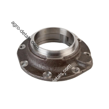 Крышка 700А.17.01.147-2 наружная шарикоподшипника раздаточного вала коробки трактора Кировец К 700,К 701